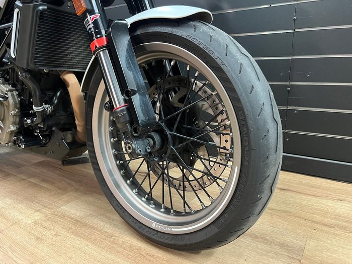 2022 HUSQVARNA VITPILEN 401 White