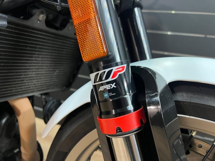 2022 HUSQVARNA VITPILEN 401 White