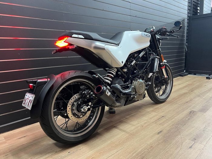 2022 HUSQVARNA VITPILEN 401 White