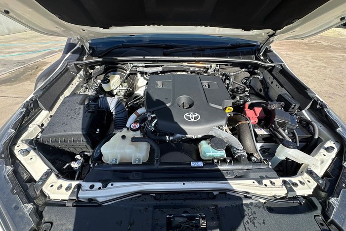 2024 Toyota Hilux SR GUN126R 4X4 Dual Range Glacier White