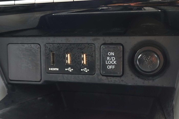 2024 Mitsubishi Pajero Sport GLS