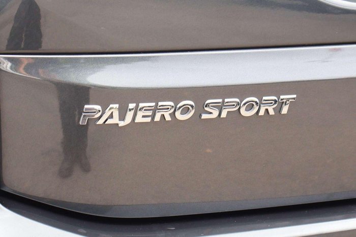 2024 Mitsubishi Pajero Sport GLS