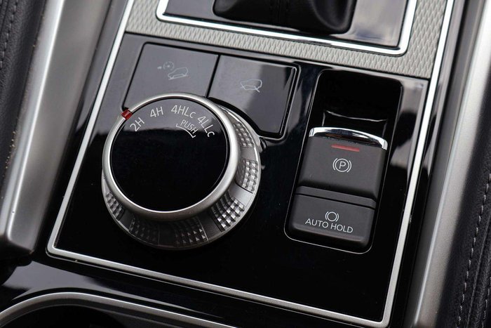 2024 Mitsubishi Pajero Sport GLS