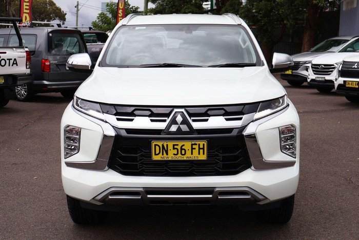 2024 Mitsubishi Pajero Sport GLS