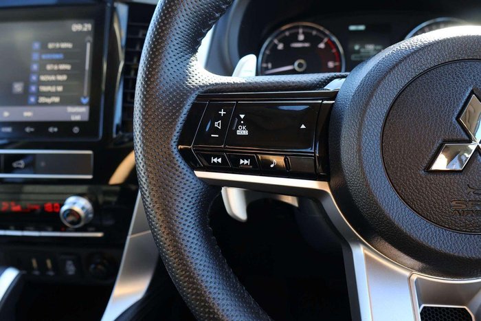 2024 Mitsubishi Pajero Sport GLS