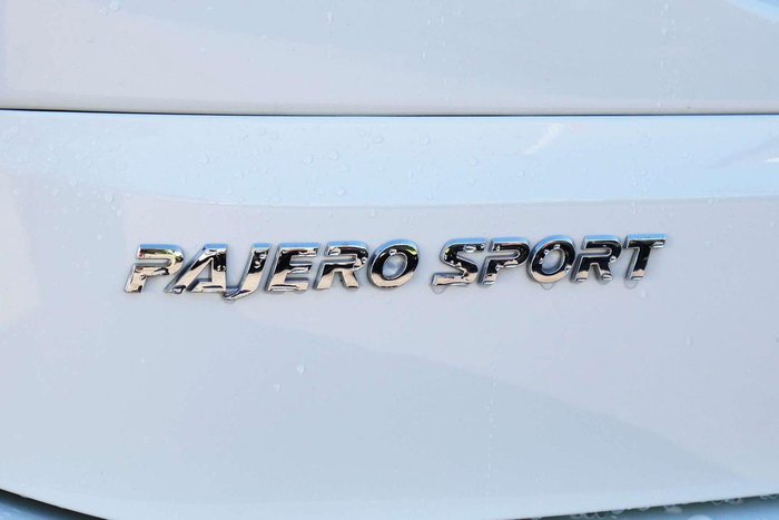 2024 Mitsubishi Pajero Sport GLS