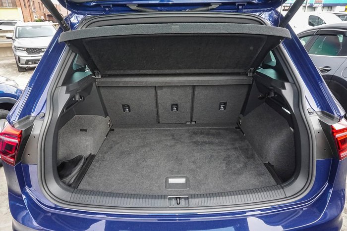 2022 Volkswagen Tiguan R