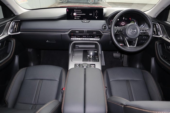 2025 Mazda CX-70 G50e GT