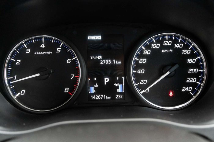 2017 Mitsubishi Outlander LS Safety Pack