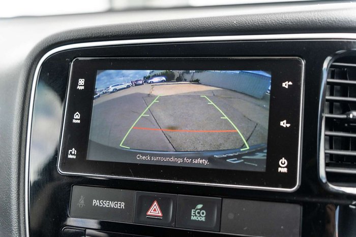 2017 Mitsubishi Outlander LS Safety Pack