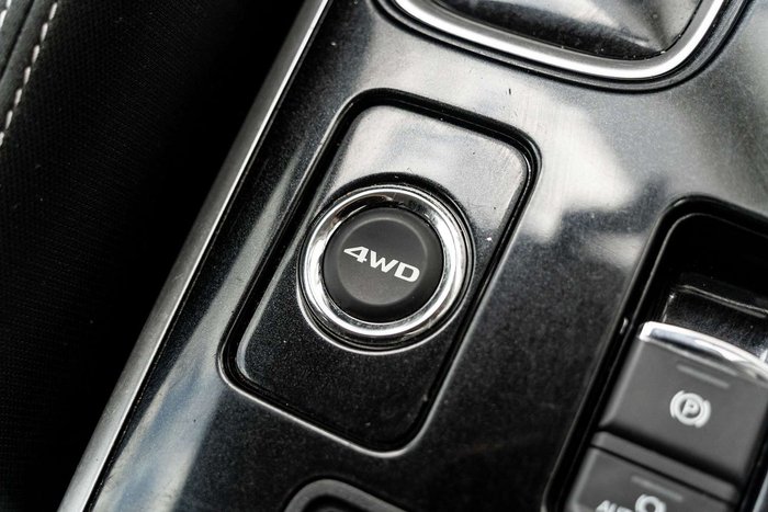 2017 Mitsubishi Outlander LS Safety Pack