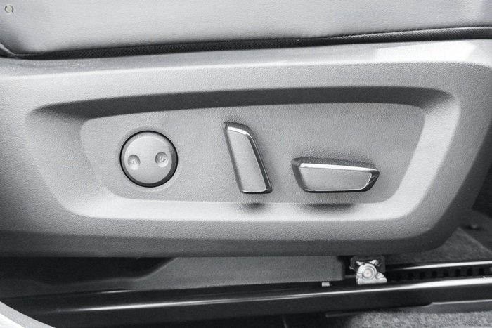 2025 Mitsubishi Outlander PHEV Aspire