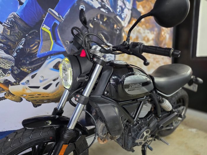 2016 DUCATI SCRAMBLER SIXTY2 BLACK