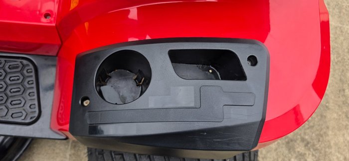 2025 Victa 2025 Victa Mower VSX 42 Inch Cut B20 2692068 Red