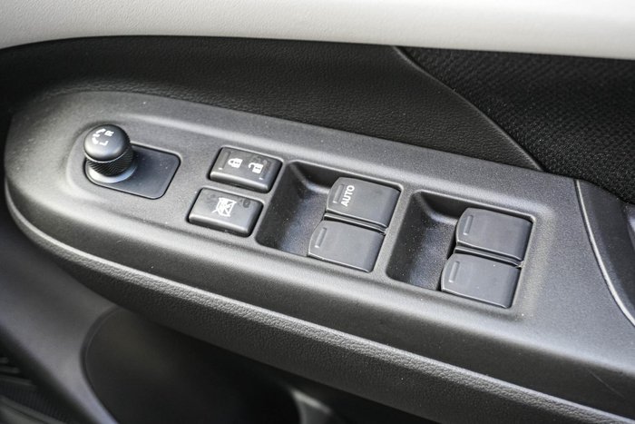 2025 Suzuki Swift Hybrid