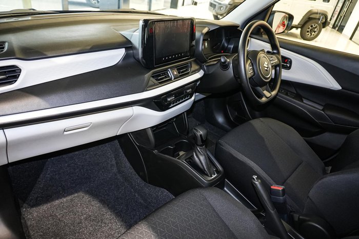 2025 Suzuki Swift Hybrid