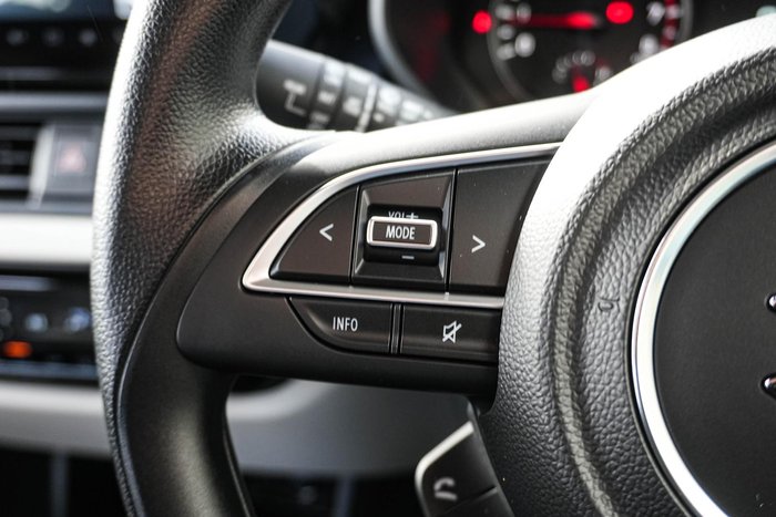 2025 Suzuki Swift Hybrid