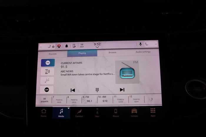 2022 Jeep Grand Cherokee Night Eagle