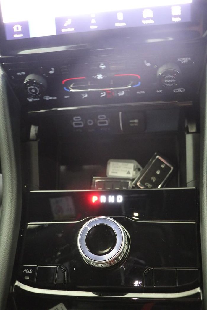 2022 Jeep Grand Cherokee Night Eagle