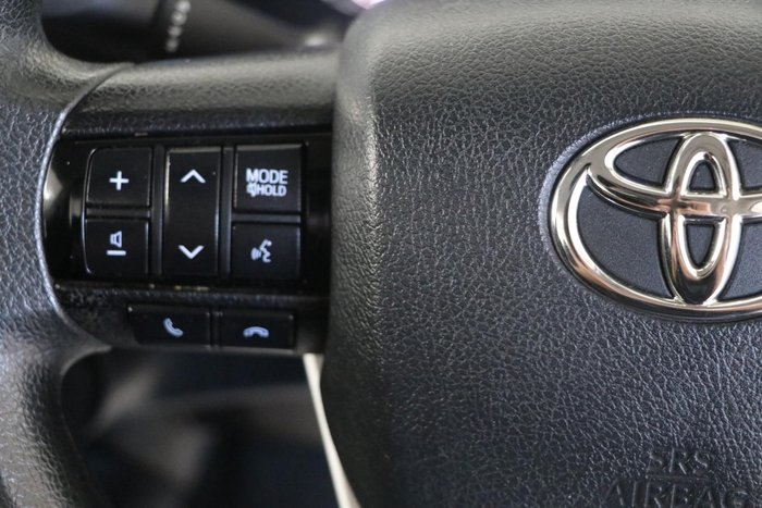 2020 Toyota Hilux Workmate