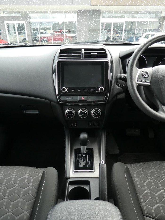 2023 Mitsubishi ASX ES