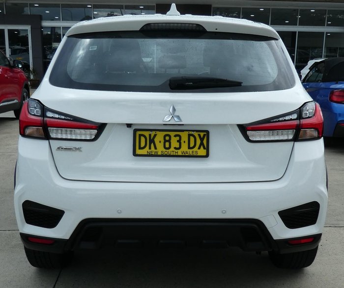2023 Mitsubishi ASX ES