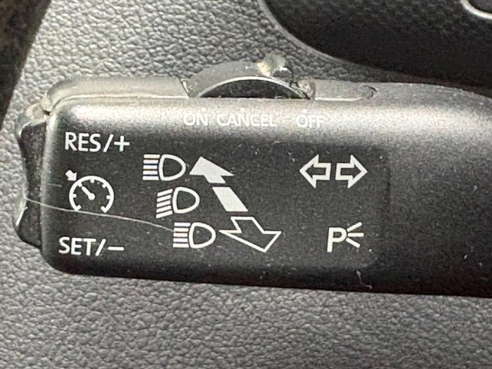 2010 Volkswagen Caddy 2K MY10 Beluga Blue