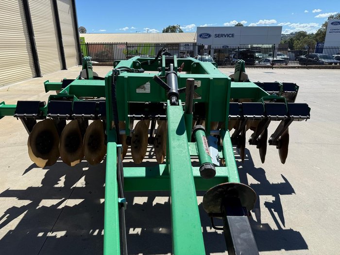 0 K-Line 2930U 3 Metre Trailing Speed Tiller