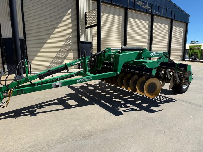 0 K-Line 2930U 3 Metre Trailing Speed Tiller