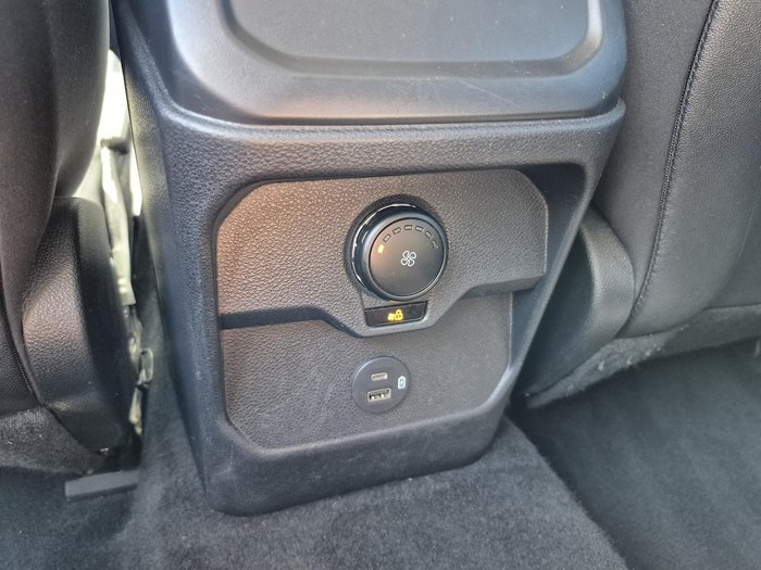 2024 Ford Everest Trend