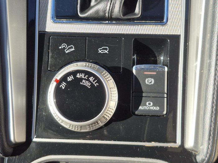 2023 Mitsubishi Pajero Sport GLS