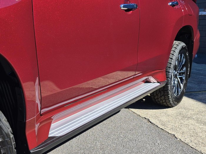 2023 Mitsubishi Pajero Sport GLS