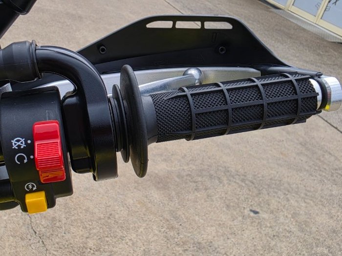 2025 Suzuki DR-Z400E Yellow