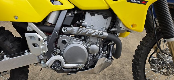 2025 Suzuki DR-Z400E Yellow