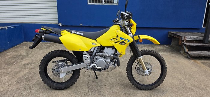 2025 Suzuki DR-Z400E Yellow