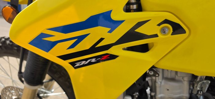 2025 Suzuki DR-Z400E Yellow