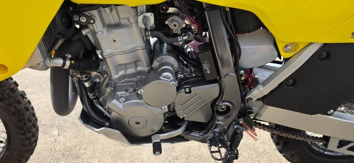 2025 Suzuki DR-Z400E Yellow