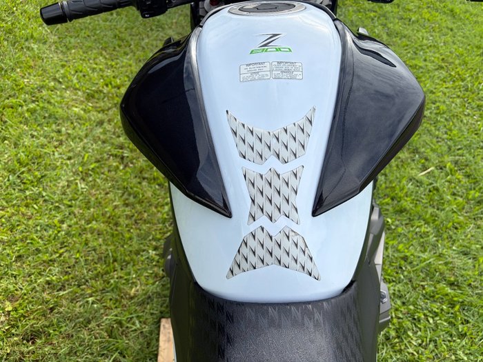 2013 Kawasaki Z800 ABS (ZR800) White