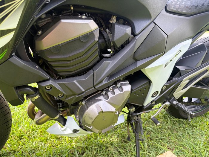 2013 Kawasaki Z800 ABS (ZR800) White