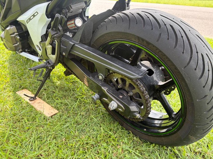 2013 Kawasaki Z800 ABS (ZR800) White