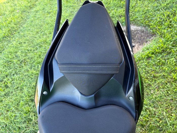 2022 Kawasaki Z400 Green