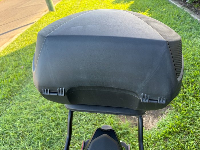 2022 Kawasaki Z400 Green