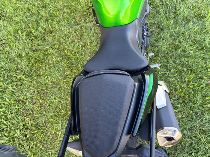 2022 Kawasaki Z400 Green