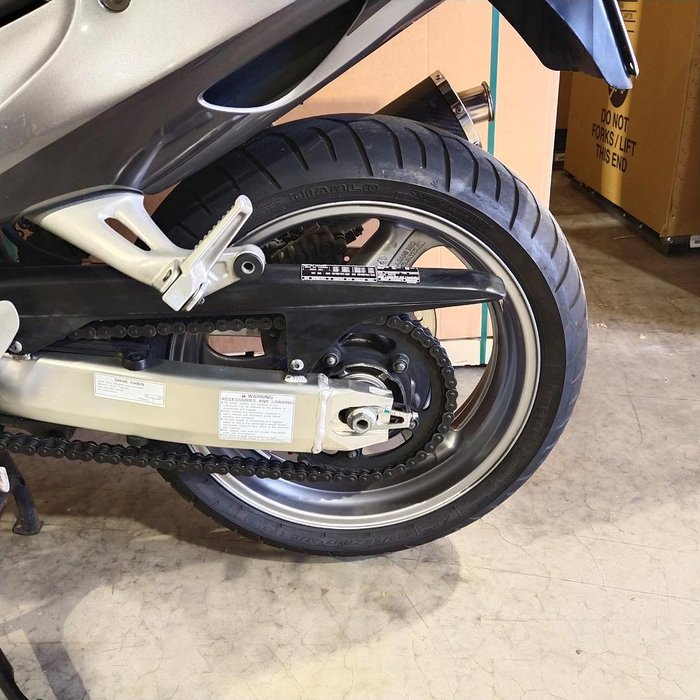 2006 Honda CBR1100 XX Super Blackbird CBR1100 Silver