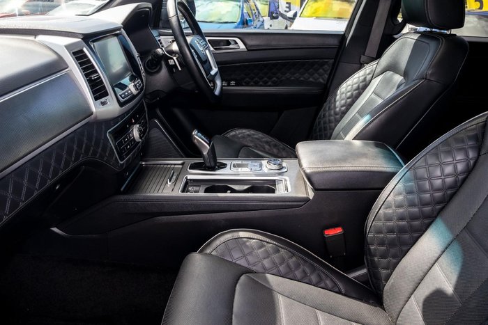 2022 SsangYong Rexton Ultimate