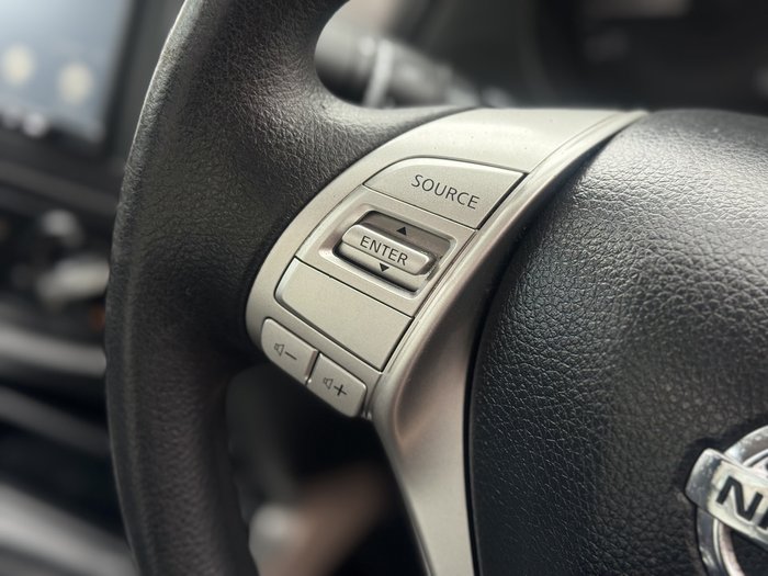 2016 Nissan Navara DX