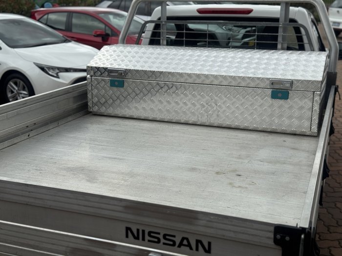 2016 Nissan Navara DX