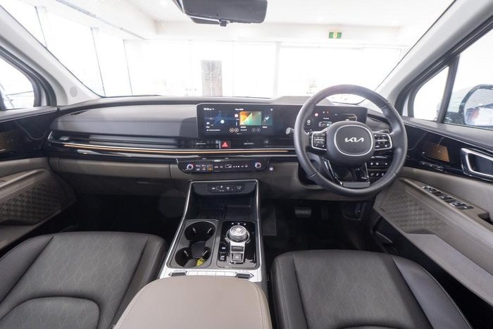 2024 Kia Carnival GT-Line HEV