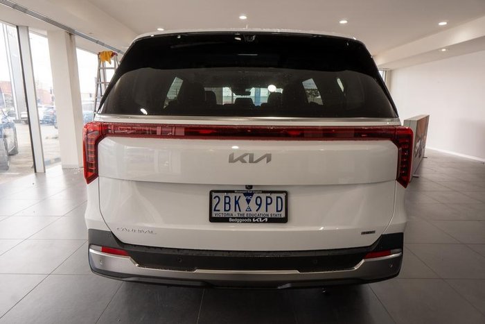 2024 Kia Carnival GT-Line HEV