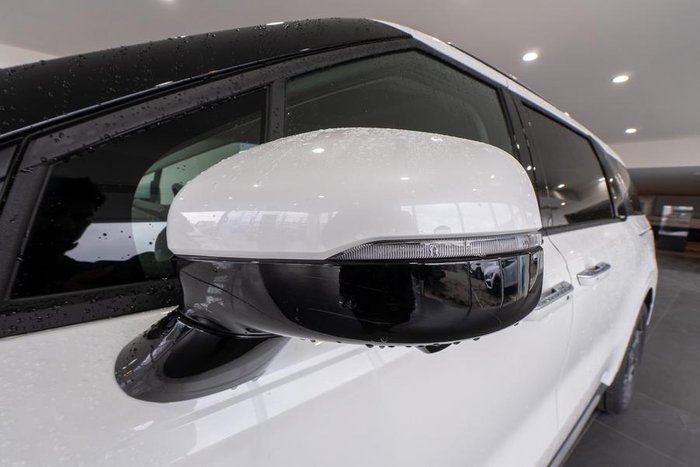 2024 Kia Carnival GT-Line HEV